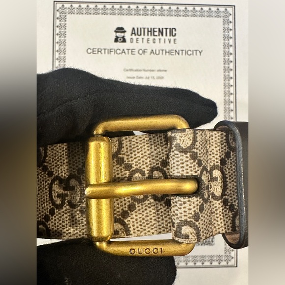 Gucci Belt Men’s Double Gs Snake Embellishment with Gold hardware with COA - Picture 3 of 12